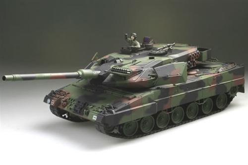 Танк VSTANK German Leopard 2 A6 NATO 1:24 IR (Camouflage RTR Version) [A02103830]